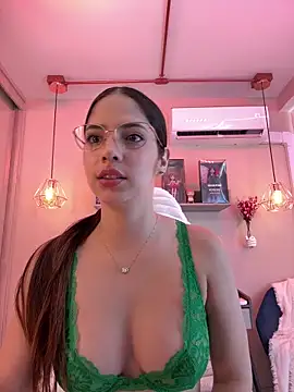 Zoe Bae online show from 11, 3, 2025