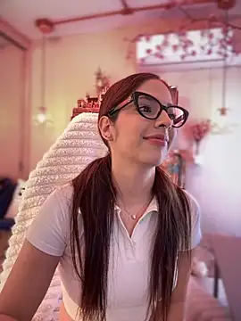 Zoe Bae online show from 1, 10, 2025