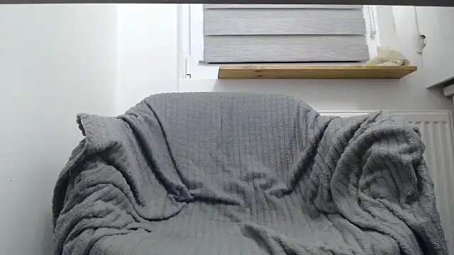 master4bitch24 online show from 12, 11, 2025