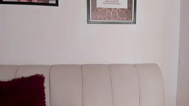 Emma jonness online show from 22, 4, 2026