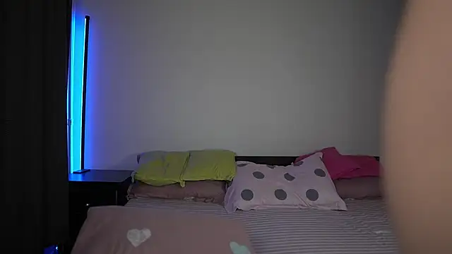 TiffanyPierce online show from 7, 3, 2025