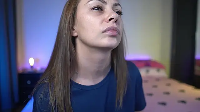 TiffanyPierce online show from 6, 10, 2025