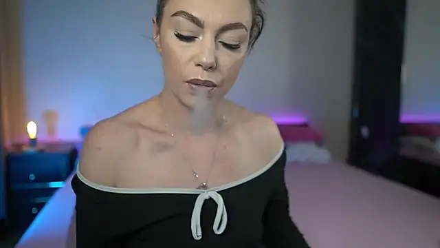 TiffanyPierce online show from 4, 5, 2026