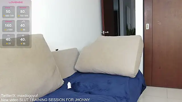 maxdoggy1 online show from 9, 7, 2026
