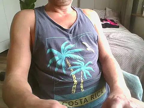 Snapshot of kanalettox chatting on 1, 7, 2026 kanalettox online show from 1, 7, 2026