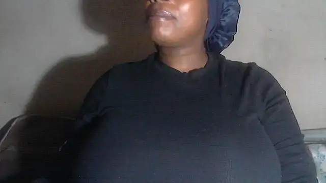 Choco-Coco10 online show from 15, 10, 2025