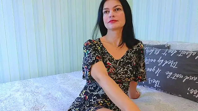  Lily  online show from 5, 11, 2025