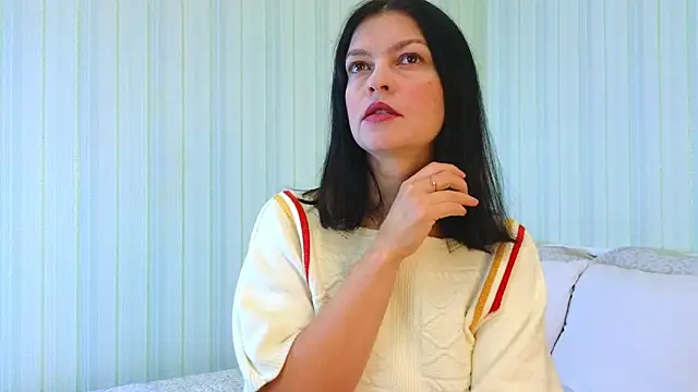  Lily  online show from 20, 11, 2025