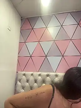 Snapshot of juliana_diaz chatting on 10, 9, 2025 juliana diaz online show from 10, 9, 2025