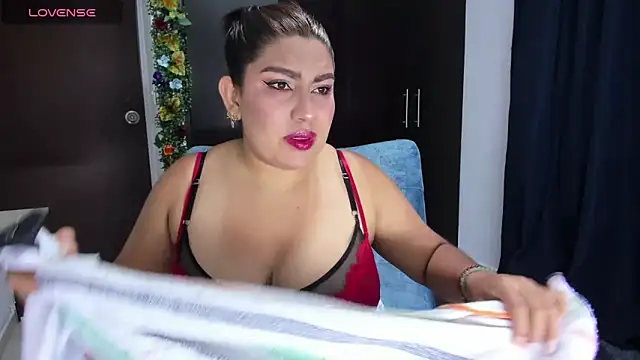 ElikoLanny  online show from 1, 5, 2026