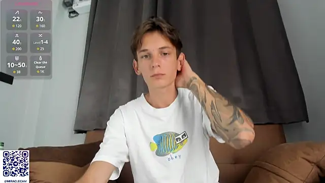 Snapshot of MiracleCam chatting on 15, 1, 2026 MiracleCam online show from 15, 1, 2026