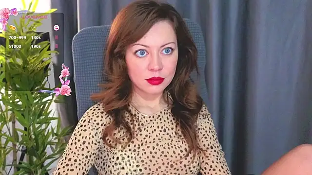 GirlfriendNina online show from 4, 2, 2026