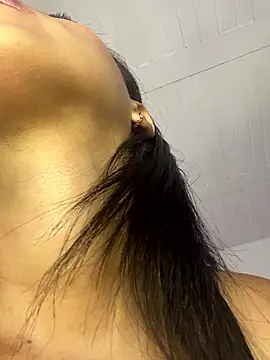 AlondraDiossa03 online show from 14, 4, 2026