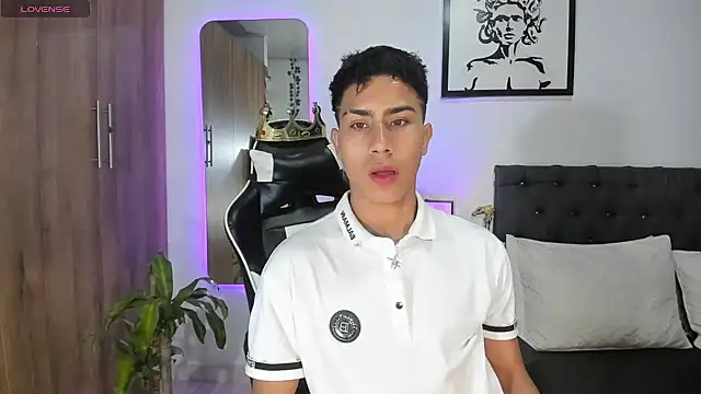 AlanNaughty online show from 6, 2, 2026