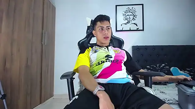 AlanNaughty online show from 7, 10, 2025