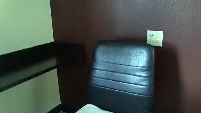 mycock2474u online show from 3, 11, 2025