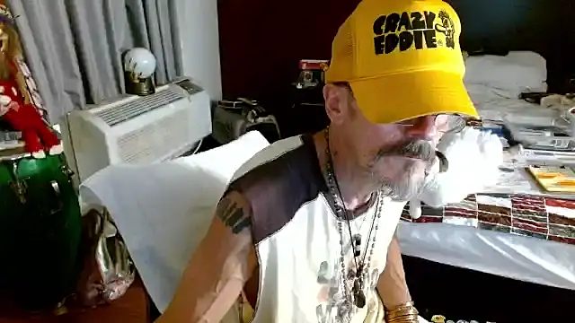 mycock2474u online show from 25, 11, 2025