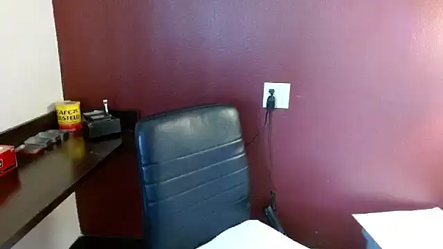 mycock2474u online show from 2, 11, 2025