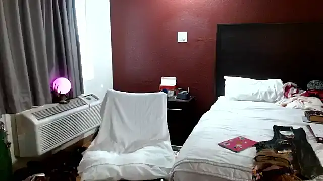 mycock2474u online show from 15, 11, 2025