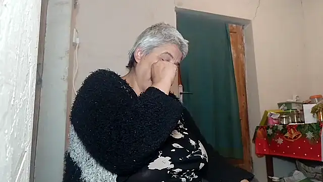 Snapshot of ExquisiteMature chatting on 11, 10, 2025 ExquisiteMature online show from 11, 10, 2025