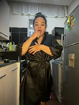 Snapshot of carolgaita chatting on 4, 7, 2026 carolgaita online show from 4, 7, 2026