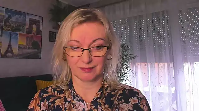 vanessa chat online show from 12, 2, 2026