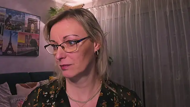 vanessa chat online show from 5, 3, 2025