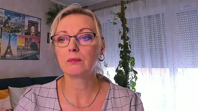 vanessa chat online show from 1, 10, 2025