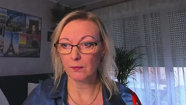 vanessa chat online show from 3, 12, 2025