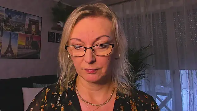 vanessa chat online show from 26, 11, 2025