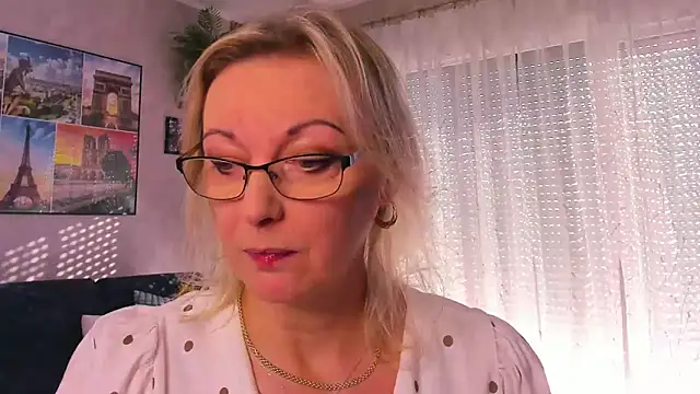 vanessa chat online show from 7, 11, 2025