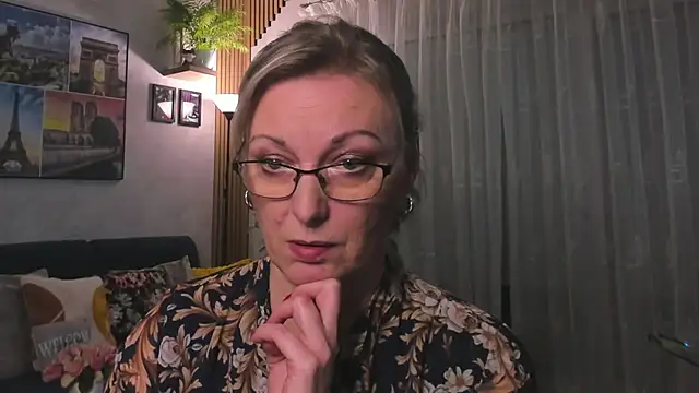 vanessa chat online show from 3, 3, 2025