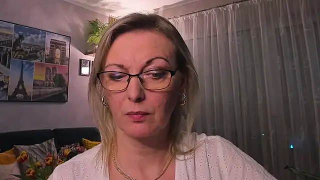 vanessa chat online show from 17, 3, 2025