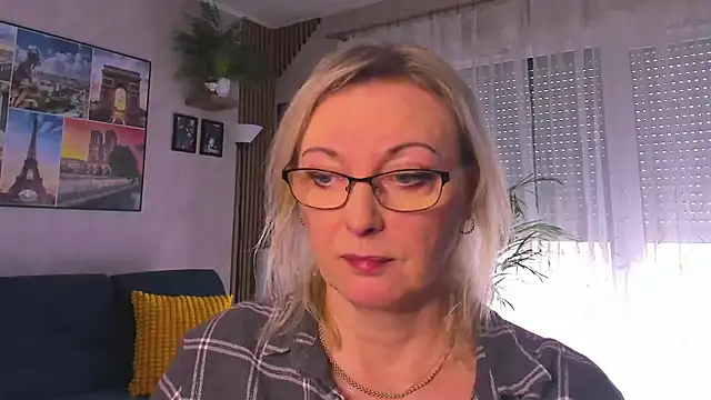 vanessa chat online show from 1, 3, 2026