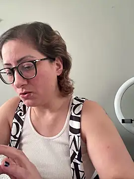 bisexyelizz online show from 23, 3, 2025