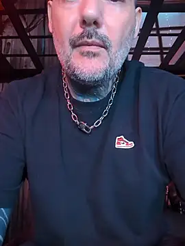 DarkDea online show from 5, 4, 2026