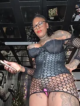 DarkDea online show from 6, 1, 2026