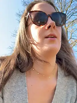 EllaMae online show from 8, 3, 2025