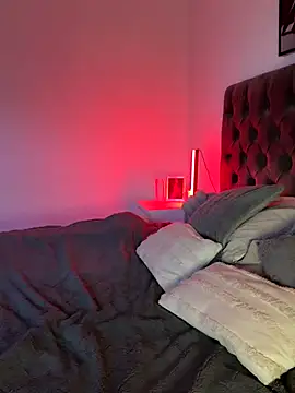 EllaMae online show from 11, 11, 2025