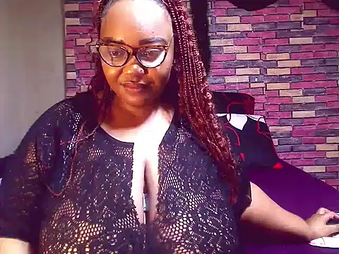 BustySavita online show from 5, 3, 2025