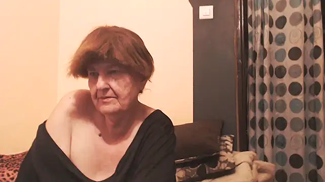 Snapshot of MioritaHard chatting on 11, 7, 2026 MioritaHard online show from 11, 7, 2026