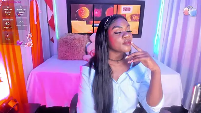 Snapshot of Emabland2 chatting on 7, 2, 2026 Emabland2 online show from 7, 2, 2026