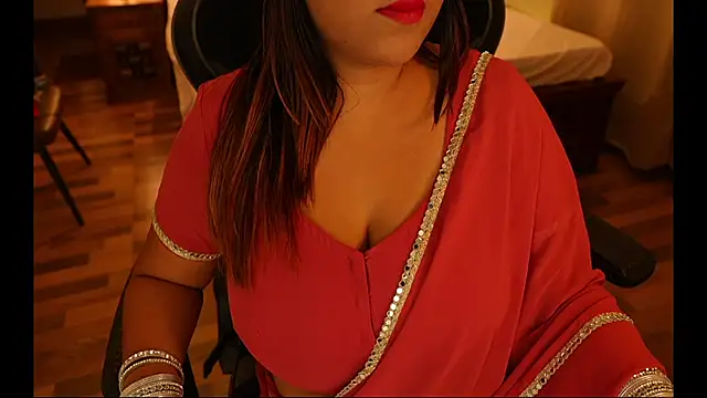 sneha hussy online show from 18, 3, 2026