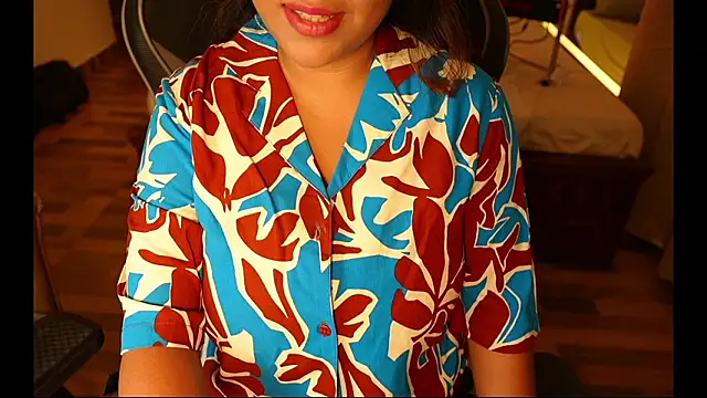 sneha hussy online show from 6, 2, 2026