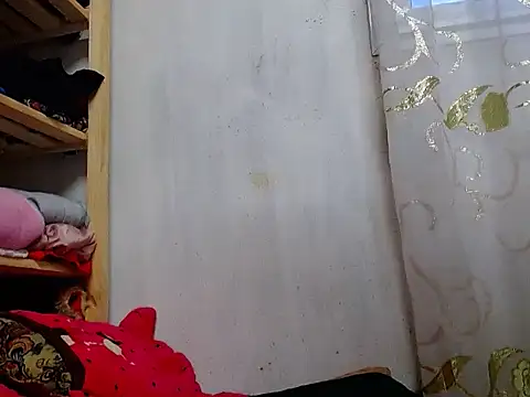 Princess Ariahsquirty online show from 6, 3, 2025