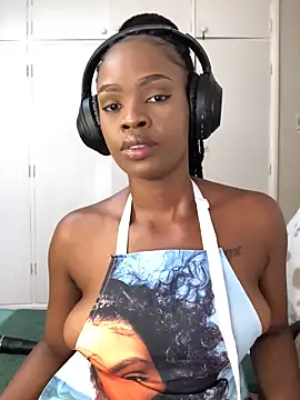 LuciousLips96 online show from 4, 10, 2025