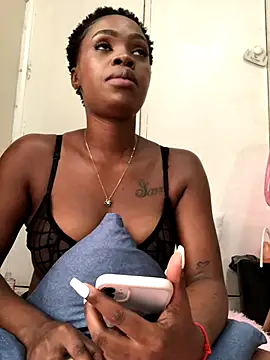 LuciousLips96 online show from 9, 1, 2026