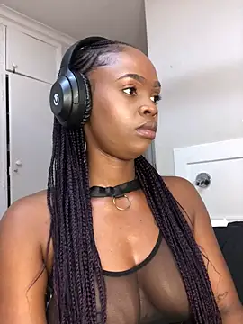 LuciousLips96 online show from 23, 9, 2025