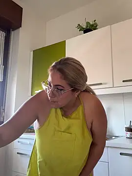 x elena x online show from 7, 3, 2025