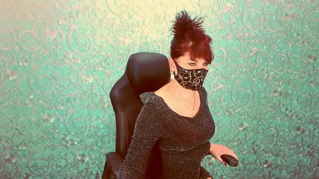 Infinitely online show from 23, 1, 2025